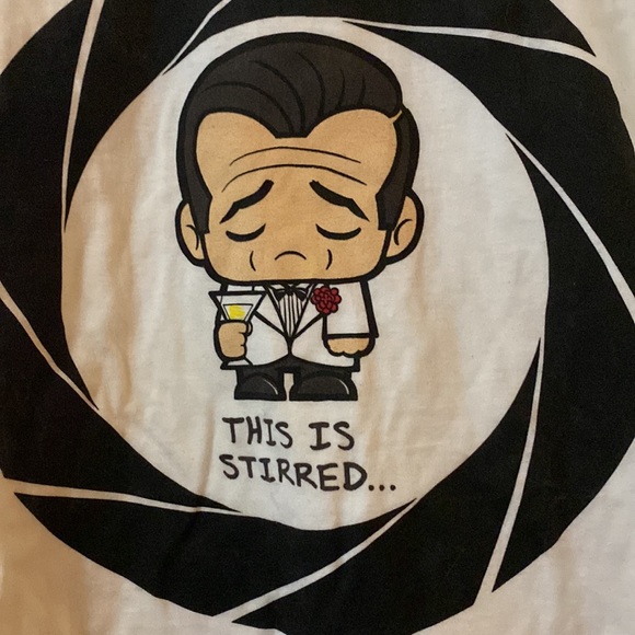 007 Loot Crate - Picture 2 of 3